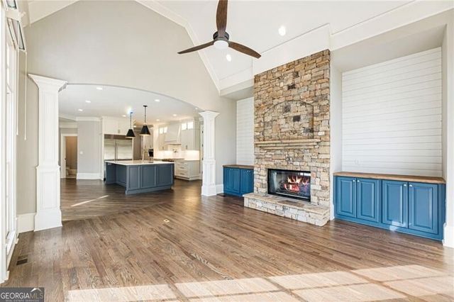 648 Glenover Drive, Milton, GA 30004