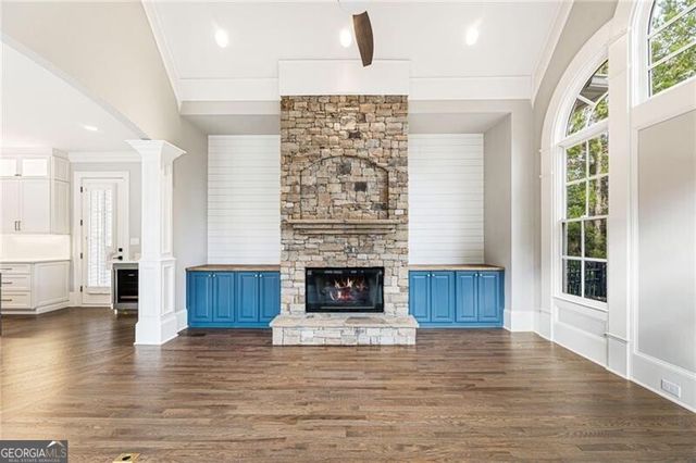 648 Glenover Drive, Milton, GA 30004