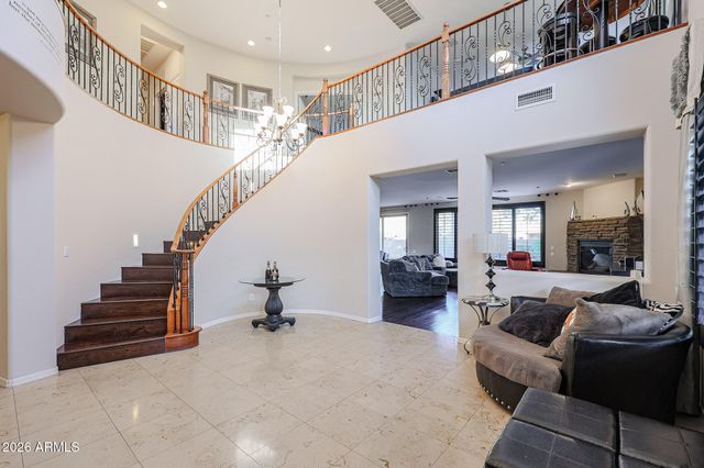 4929 W MARCUS Drive, Phoenix, AZ 85083