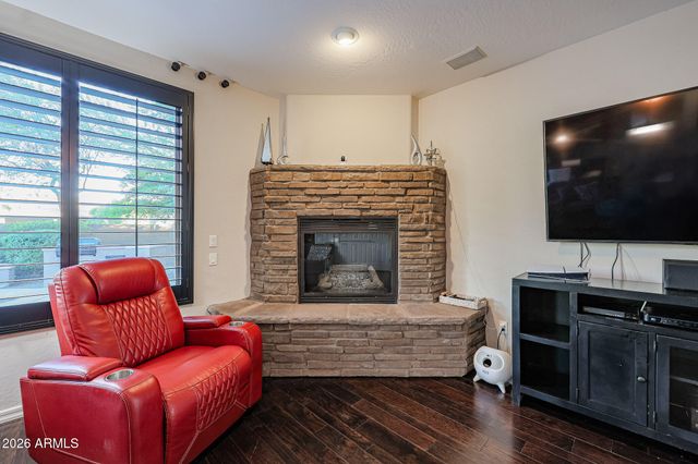 4929 W MARCUS Drive, Phoenix, AZ 85083