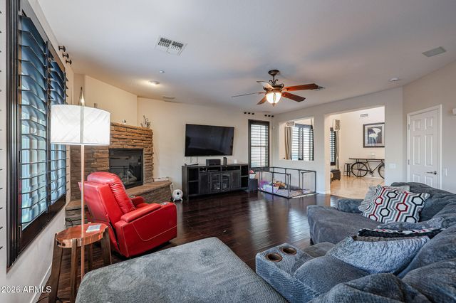 4929 W MARCUS Drive, Phoenix, AZ 85083