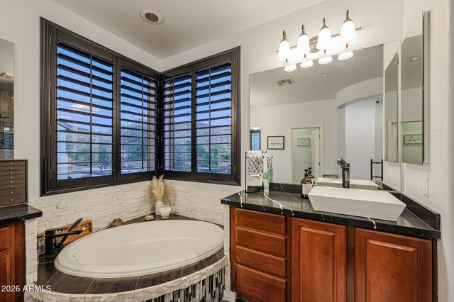 4929 W MARCUS Drive, Phoenix, AZ 85083