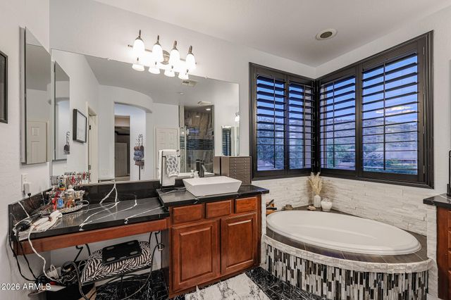 4929 W MARCUS Drive, Phoenix, AZ 85083