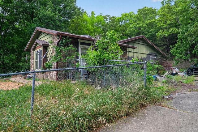 28 Jones Street, Vilonia, AR 72173