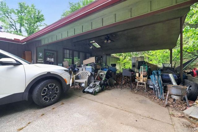28 Jones Street, Vilonia, AR 72173