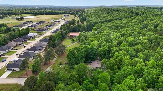 28 Jones Street, Vilonia, AR 72173