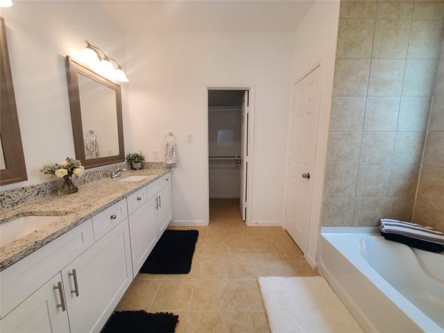 11218 Beverley Park Street, Sugar Land, TX 77498