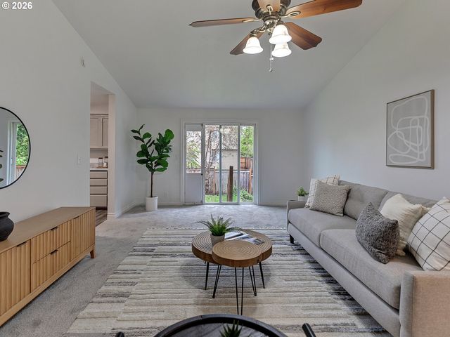 8520 Sw MONTICELLO St, Beaverton, OR 97008