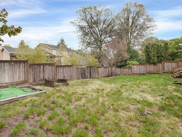 8520 Sw MONTICELLO St, Beaverton, OR 97008