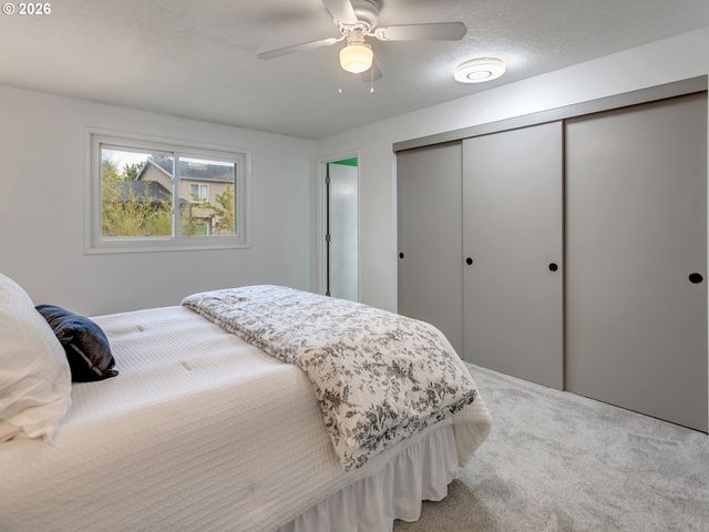 8520 Sw MONTICELLO St, Beaverton, OR 97008