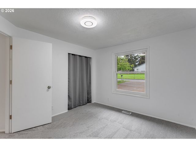 8520 Sw MONTICELLO St, Beaverton, OR 97008