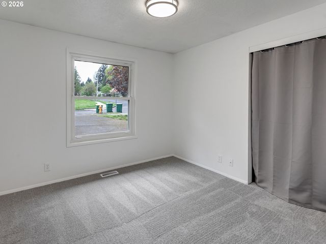 8520 Sw MONTICELLO St, Beaverton, OR 97008