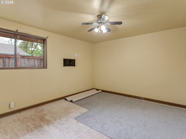 8520 Sw MONTICELLO St, Beaverton, OR 97008