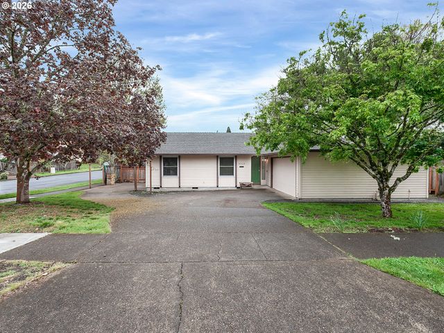 8520 Sw MONTICELLO St, Beaverton, OR 97008