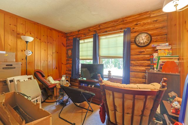 77 Bow Street, Northwood, NH 03261