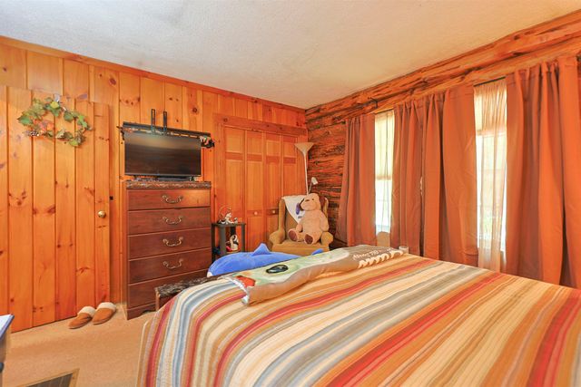 77 Bow Street, Northwood, NH 03261