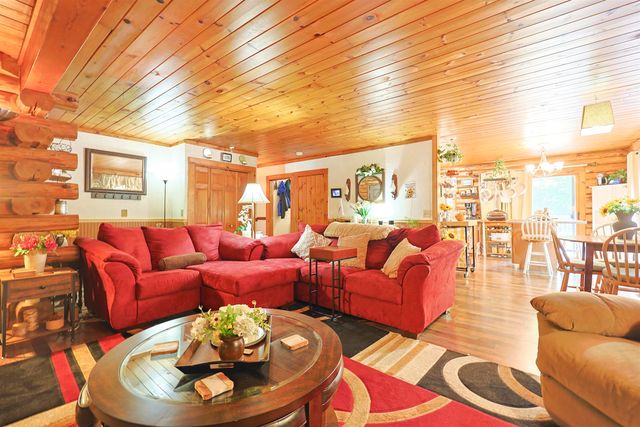 77 Bow Street, Northwood, NH 03261