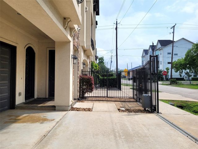 1508 Fowler Street, Houston, TX 77007