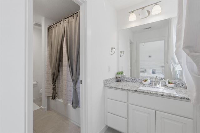 13606 Rollins Green Lane, Cypress, TX 77429