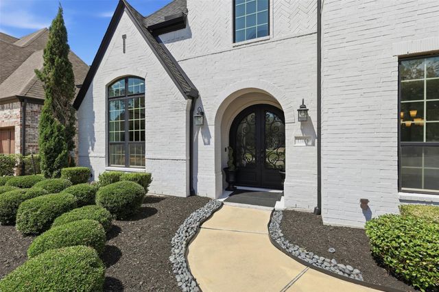 13606 Rollins Green Lane, Cypress, TX 77429