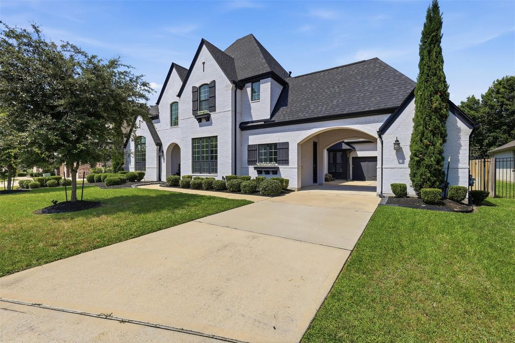 13606 Rollins Green Lane, Cypress, TX 77429