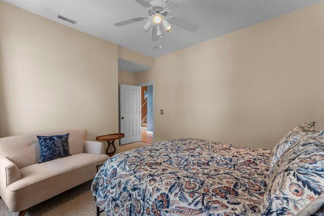 2439 Park Avenue F, Minneapolis, MN 55404