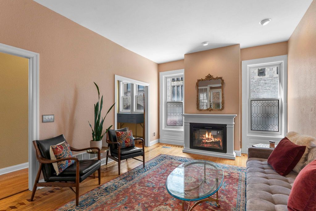 2439 Park Avenue F, Minneapolis, MN 55404 — photo 3