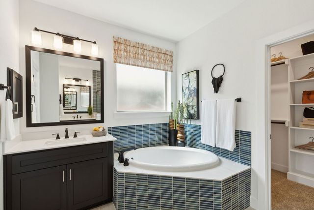 10349 Lenten Rose Street, Fort Worth, TX 76036