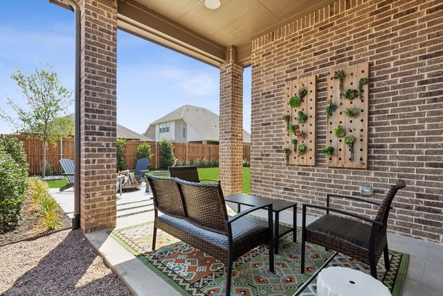 10349 Lenten Rose Street, Fort Worth, TX 76036