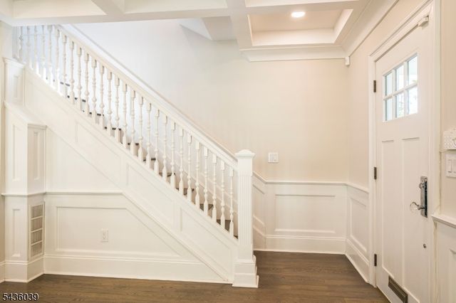 51 Gray St, Montclair Twp., NJ 07042