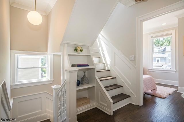 51 Gray St, Montclair Twp., NJ 07042