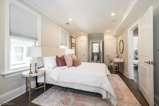 51 Gray St, Montclair Twp., NJ 07042