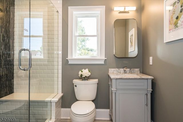 51 Gray St, Montclair Twp., NJ 07042