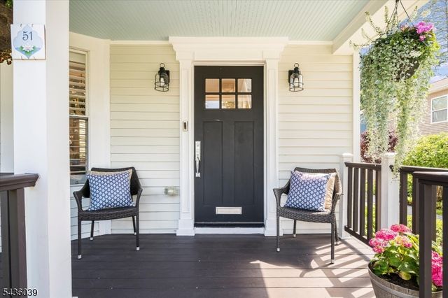 51 Gray St, Montclair Twp., NJ 07042
