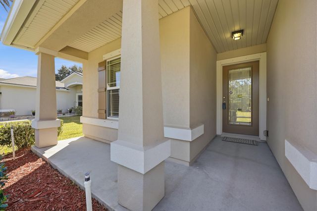 199 Twin Lakes Dr, St Augustine, FL 32084