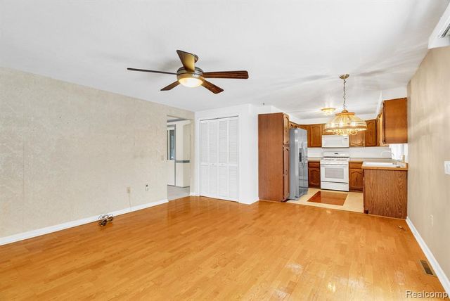 2650 Alger Road, Port Huron, MI 48060