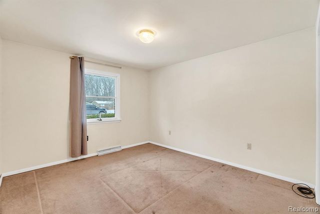 2650 Alger Road, Port Huron, MI 48060