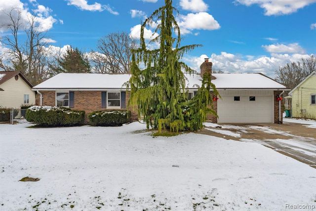 2650 Alger Road, Port Huron, MI 48060