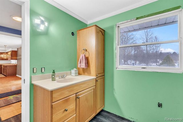 2650 Alger Road, Port Huron, MI 48060