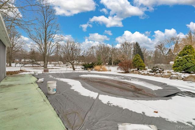 2650 Alger Road, Port Huron, MI 48060