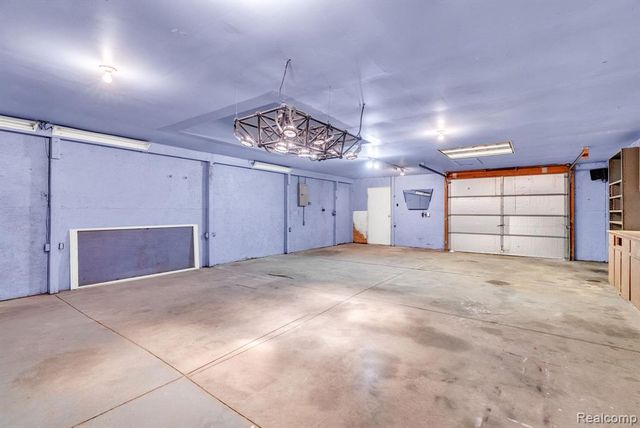 2650 Alger Road, Port Huron, MI 48060