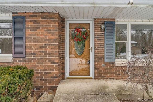 2650 Alger Road, Port Huron, MI 48060