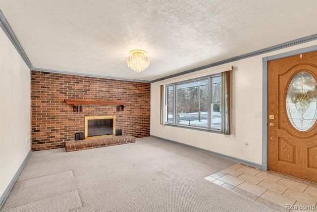 2650 Alger Road, Port Huron, MI 48060