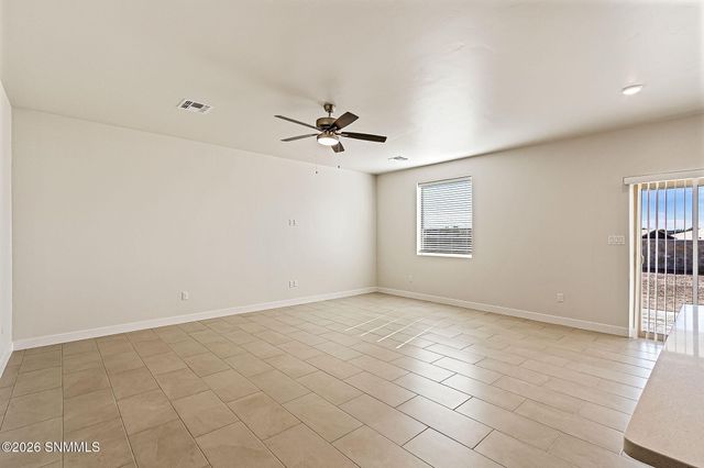 7333 Ultramarine Road, Las Cruces, NM 88012