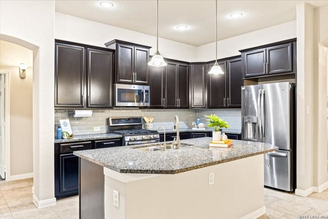 8764 Stackstone, Schertz, TX 78154