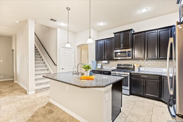 8764 Stackstone, Schertz, TX 78154