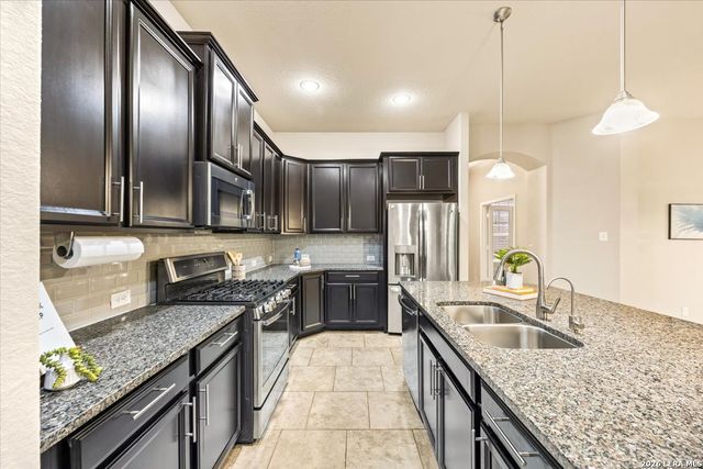 8764 Stackstone, Schertz, TX 78154