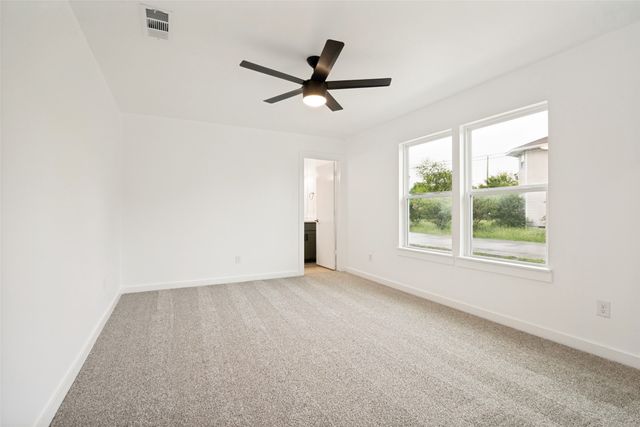 299 Stallings Street, Terrell, TX 75160