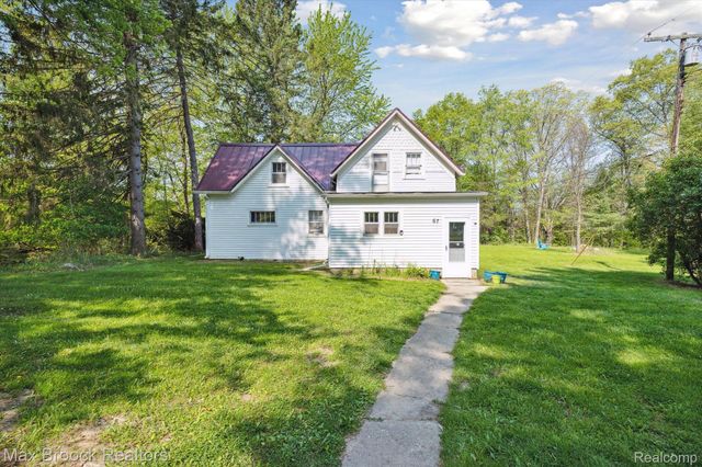 67 SUUPPI Drive, Mayfield Township, MI 48446