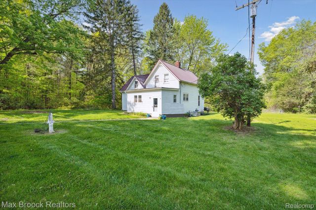 67 SUUPPI Drive, Mayfield Township, MI 48446
